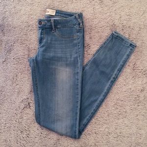 Medium Wash Hollister Jeggings